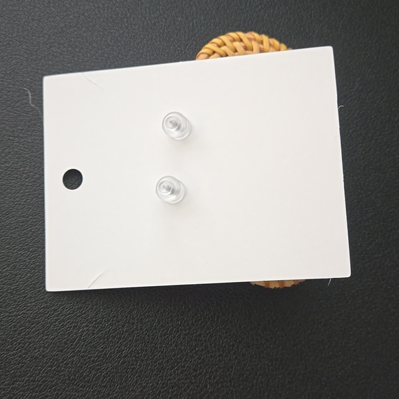 Wicker & Enamel Post Earrings, NWT - Picture 8 of 9